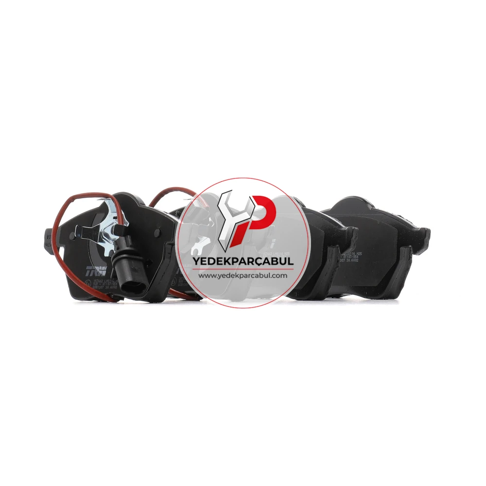 TRW Ön Balata Fi̇şli̇ Büyük Ti̇p